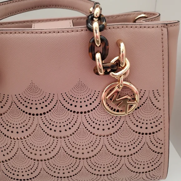 MICHAEL KORS Handbag - Picture 2 of 9